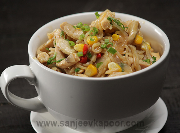 How to make Chicken Cuppa Noodles, recipe by MasterChef ... image