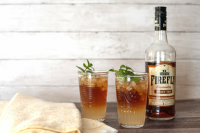 Spiked Arnold Palmer with Sweet Tea Vodka image