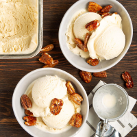 Bourbon Ice Cream Recipe: How to Make It image