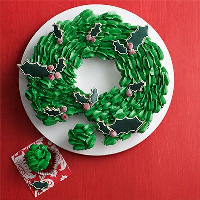 Cupcake Wreath Recipe - Woman's Day image