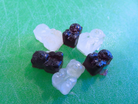 Wine Gummy Bears Recipe - Food.com image