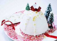 Christmas cake in a mug | Sainsbury's Recipes image