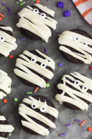 Halloween Mummy Cookies – BEST Mummy Oreo Cookie Recipe ... image