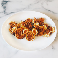 Park Classics: The Mickey Mouse Waffle – My Magical Kitchen image