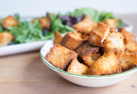 Air Fryer Croutons - Mealthy.com image