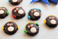 Try This Adorable Oreo Penguin Cookies Recipe ... image