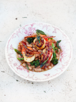 Michael McIntyre’s scallops for Kitty| Jamie Oliver recipes image