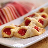 Cottage Cheese Cherry Kolacky Cookies - Smucker's image