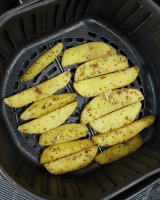 Heavenly Air Fryer Fingerling Potatoes - TopAirFryerRecipes image