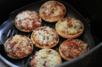 Recipe This | Air Fryer Frozen Mini Pizza image