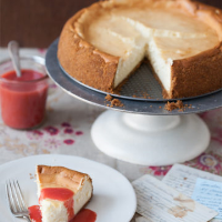 Elaine’s New York Cheesecake | Love and Olive Oil image