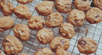 FAMOUS AMOS COOKIES RECIPES