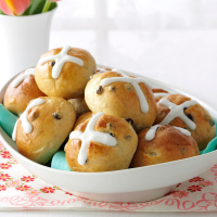 Traditional Hot Cross Buns Recipe: How to Make It image