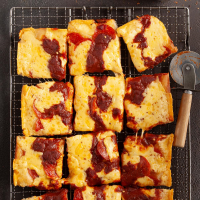 Detroit-Style Pizza Recipe: How to Make It image