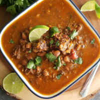 Barbacoa Chili with Cachete De Res - Hug For Your Belly image