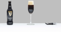 Guinness and Champagne: How to Make a Black Velvet Drink ... image
