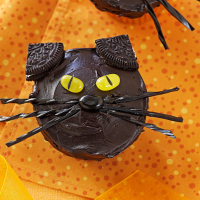 Black Cat Cupcakes Recipe: How to Make It image