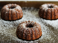Mini Vegan Gingerbread Cakes Recipe | Cooking Light image