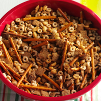 Slow Cooker Party Mix Recipe: How to Make It image
