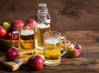 How to make apple cider | BBC Countryfile Magazine ... image