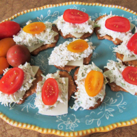 CHICKEN SALAD ON CRACKERS APPETIZERS RECIPES