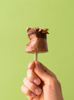 Sugar-free banana popsicles recipe (chocolate & nut butter) image