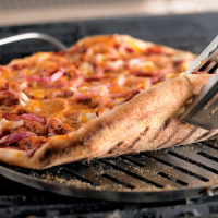 Grilled BBQ Chicken Pizza - Recipes | Pampered Chef US Site image