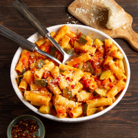 Zucchini Tomato Pasta Recipe: How to Make It image