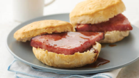 Ham Biscuits with Red-Eye Gravy Recipe - Pillsbury.com image