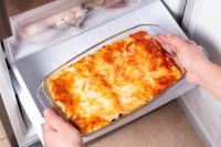 HOW LONG TO COOK FROZEN LASAGNA IN OVEN RECIPES