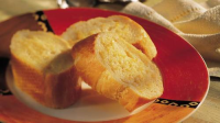 Easy Garlic Bread Recipe - BettyCrocker.com image