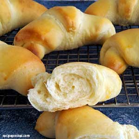 Effortless Crescent Roll Dough - Makes 36 Fluffy Rolls image