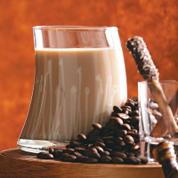 Creamy Vanilla Coffee Recipe: How to Make It image