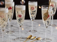 CRYSTAL CHAMPAGNE FLUTES RECIPES