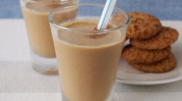 Almond Iced Latte Recipe - QueRicaVida.com image