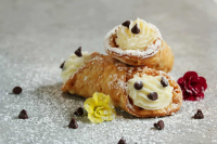 How To Store Cannolis & Prevent Sogginess - Pantry & Larder image