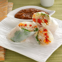 Rice Paper Rolls Recipe: How to Make It image