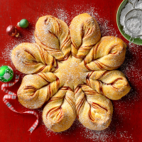 Christmas Star Twisted Bread Recipe: How to Make It image