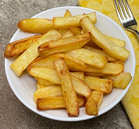 Air-fried chips - Recipes and cooking tips - BBC Good Food image