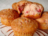 Strawberry N' Creme Muffins - Just Like Eat N' Park ... image