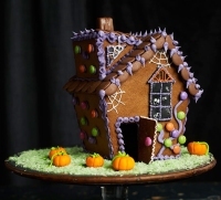 Gingerbread haunted house recipe | BBC Good Food image