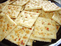Spicy Hot Crackers Recipe - Food.com image