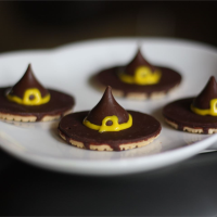 HALLOWEEN WITCH HAT RECIPES