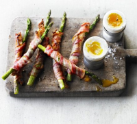 Soft-boiled duck egg with bacon & asparagus soldiers ... image