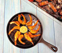 Hot Butterflied Prawns | Recipe | Cuisine Fiend image