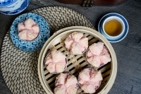 Chinese Steamed Rice Flour Cake (Huat Kueh) - Asian Recipes image