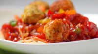 Spaghetti with Fish Meatballs Recipe - QueRicaVida.com image