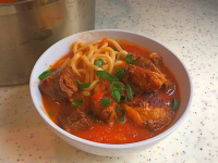 HaiDiLao Tomato Beef Soup Recipe with Noodle - 3thanWong image