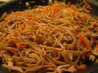 Chicken Chow Mein Recipe - Chinese.Food.com image