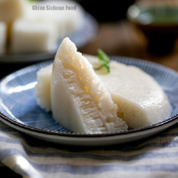 Chinese Steamed Rice Cake—Bai Tang Gao | China Sichuan Food image